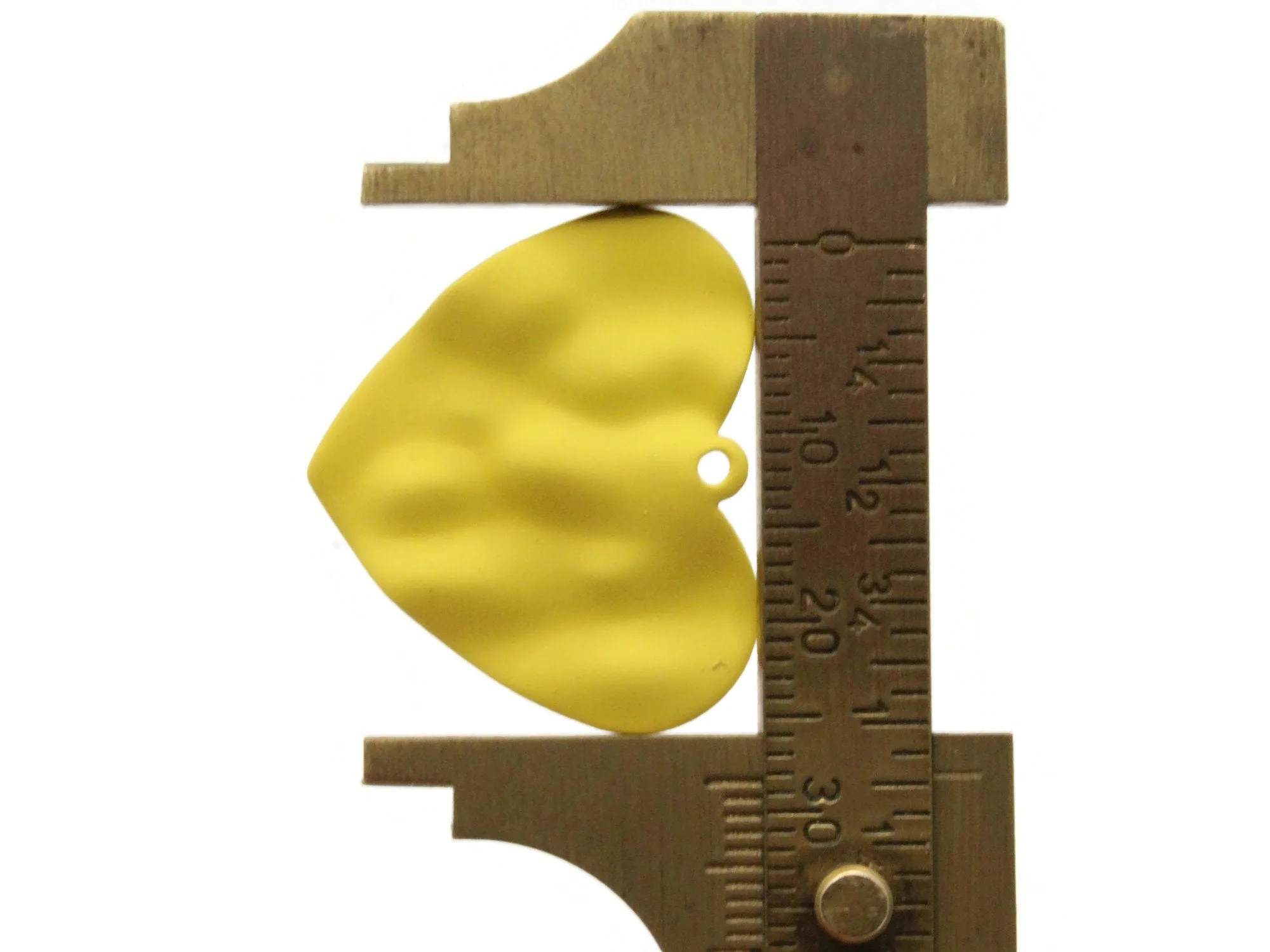 4 28mm Yellow Painted Iron Metal Heart Charms