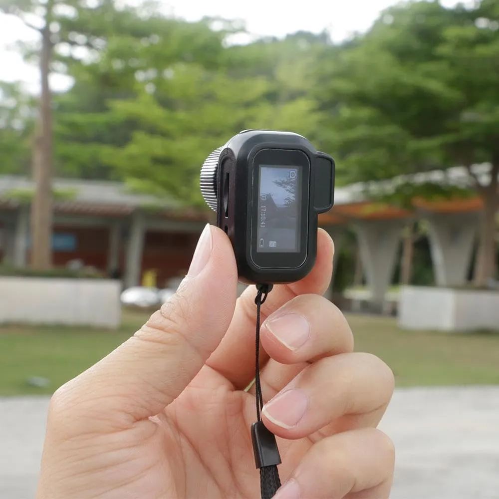 Keychain Camera, World's Smallest 1080P Hd Mini Camera llavero,Keychain Photo/Video Camera, Retro Portable Mini100 Mins Battery Life, for Students, Kids (128)